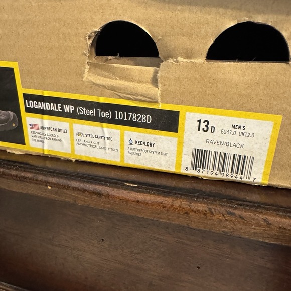 Size 13D KEEN Logandale WP Mens Black Steel Toe Waterproof Work Boots - Picture 2 of 15